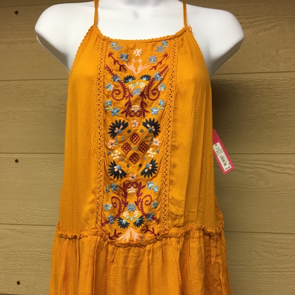 Xhilaration tank top blouse - Picture 1 of 5